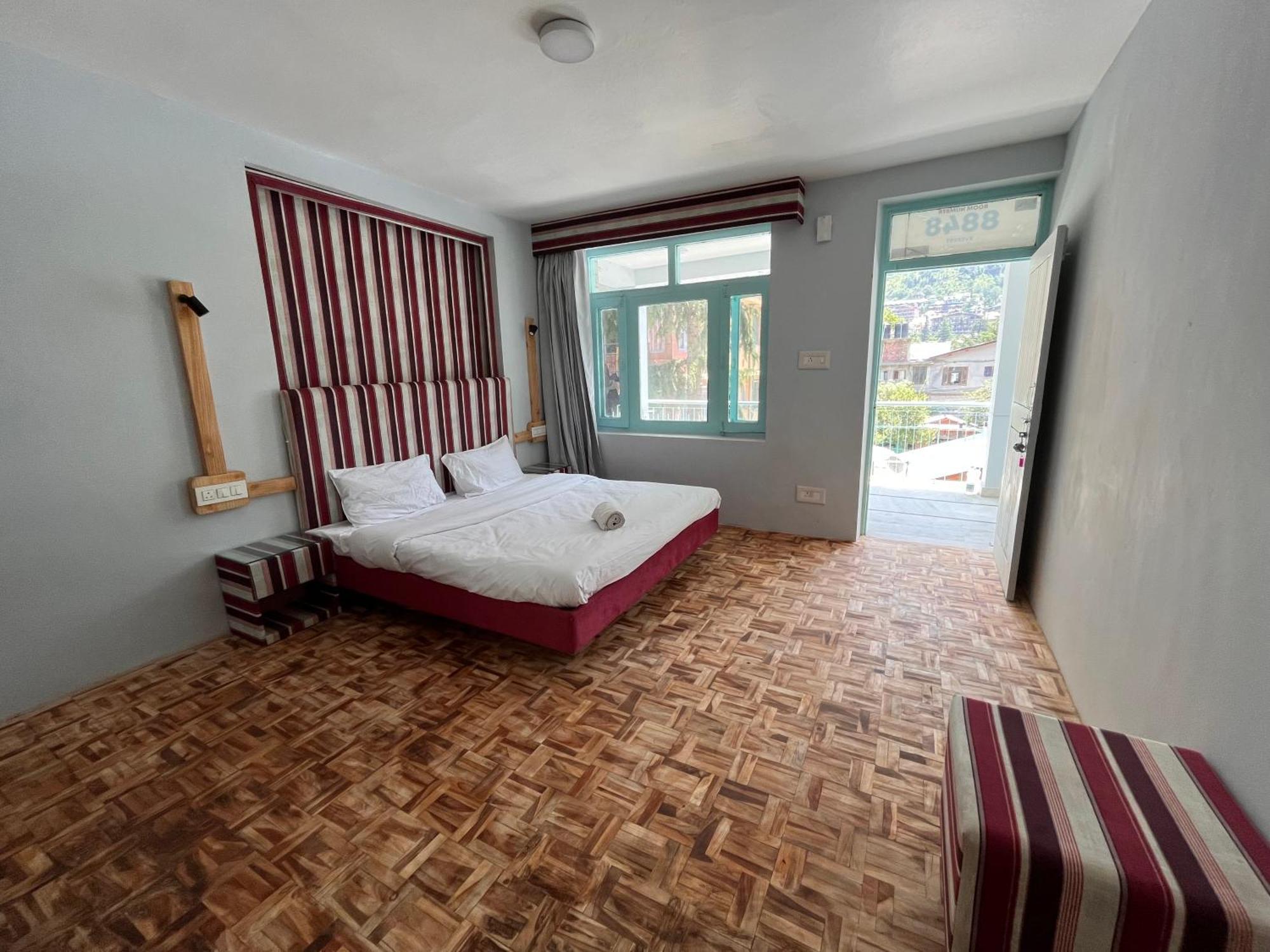 Hotel English Rose, #Personal Parking, #Petfriendly, #Garden, #Bonfire Under The Stars Manāli Екстериор снимка