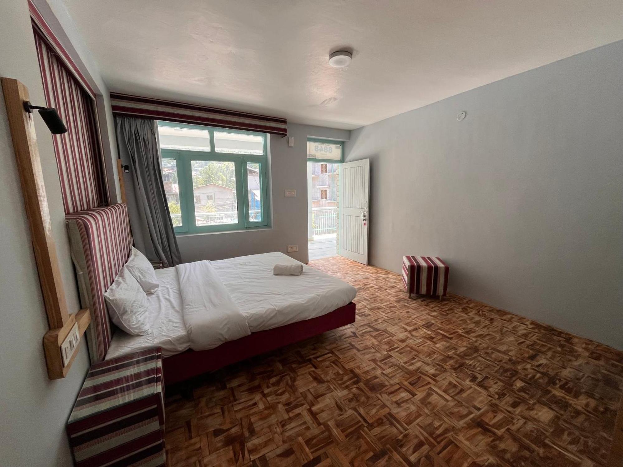 Hotel English Rose, #Personal Parking, #Petfriendly, #Garden, #Bonfire Under The Stars Manāli Екстериор снимка