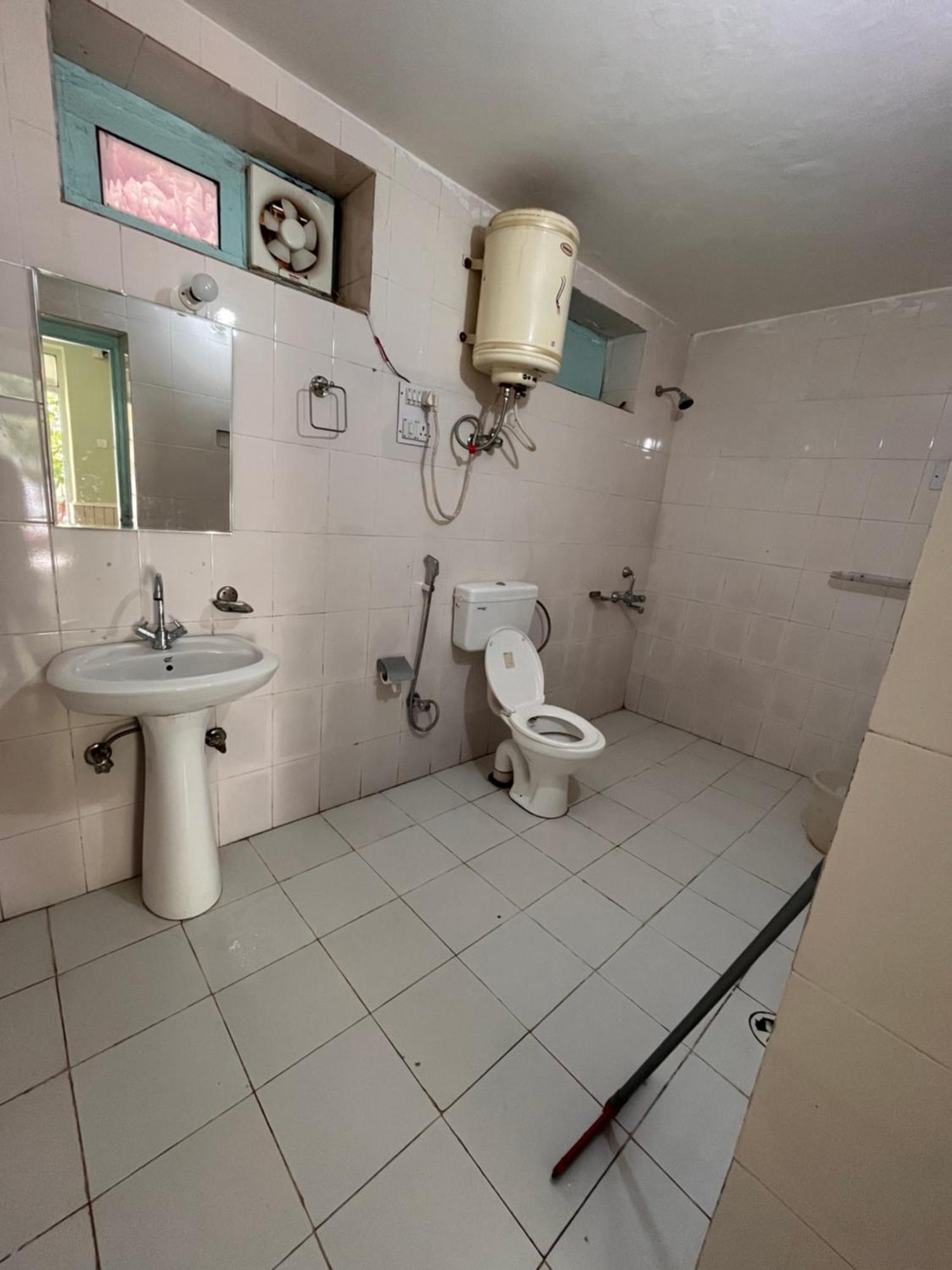 Hotel English Rose, #Personal Parking, #Petfriendly, #Garden, #Bonfire Under The Stars Manāli Екстериор снимка