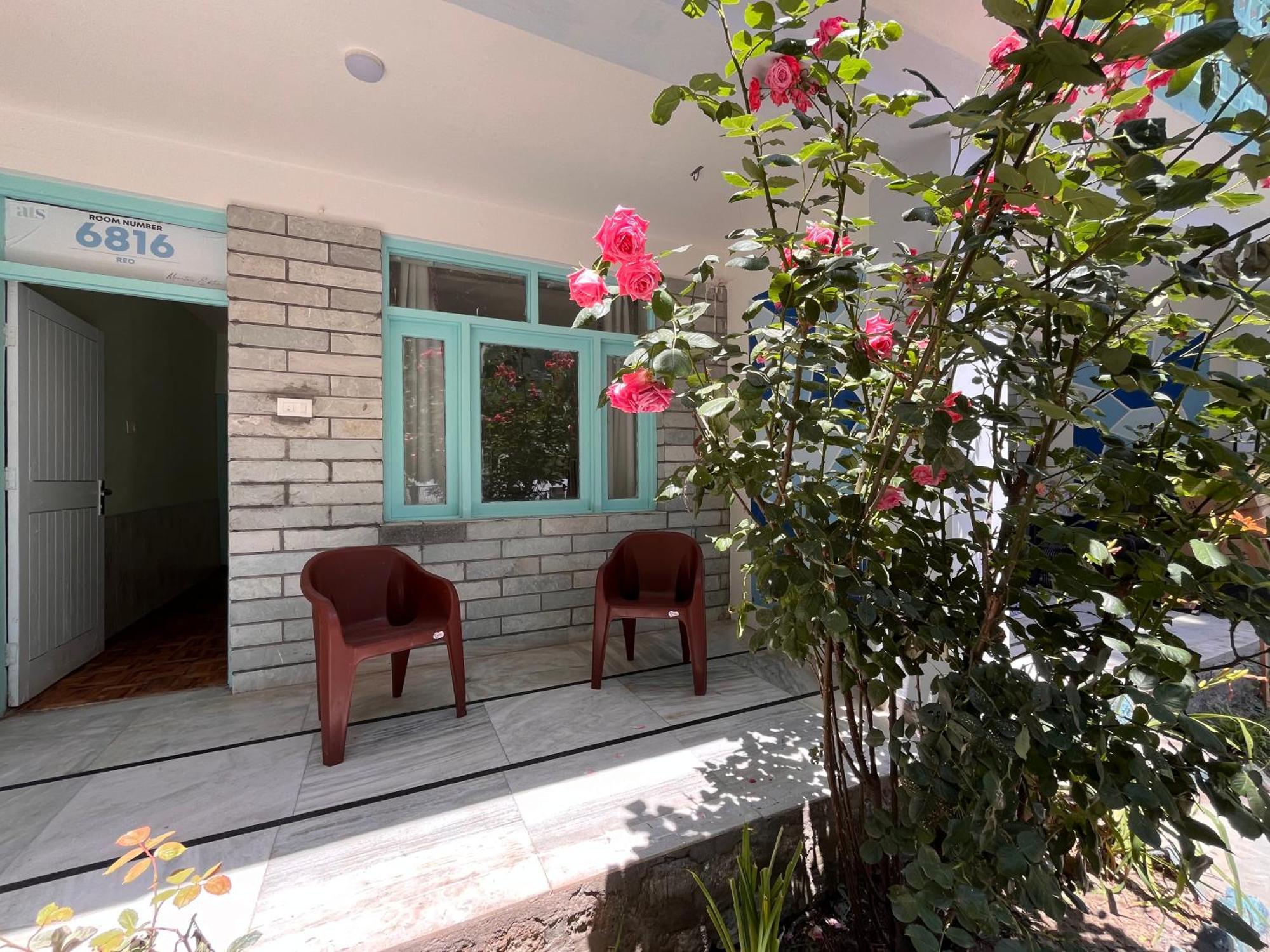Hotel English Rose, #Personal Parking, #Petfriendly, #Garden, #Bonfire Under The Stars Manāli Екстериор снимка
