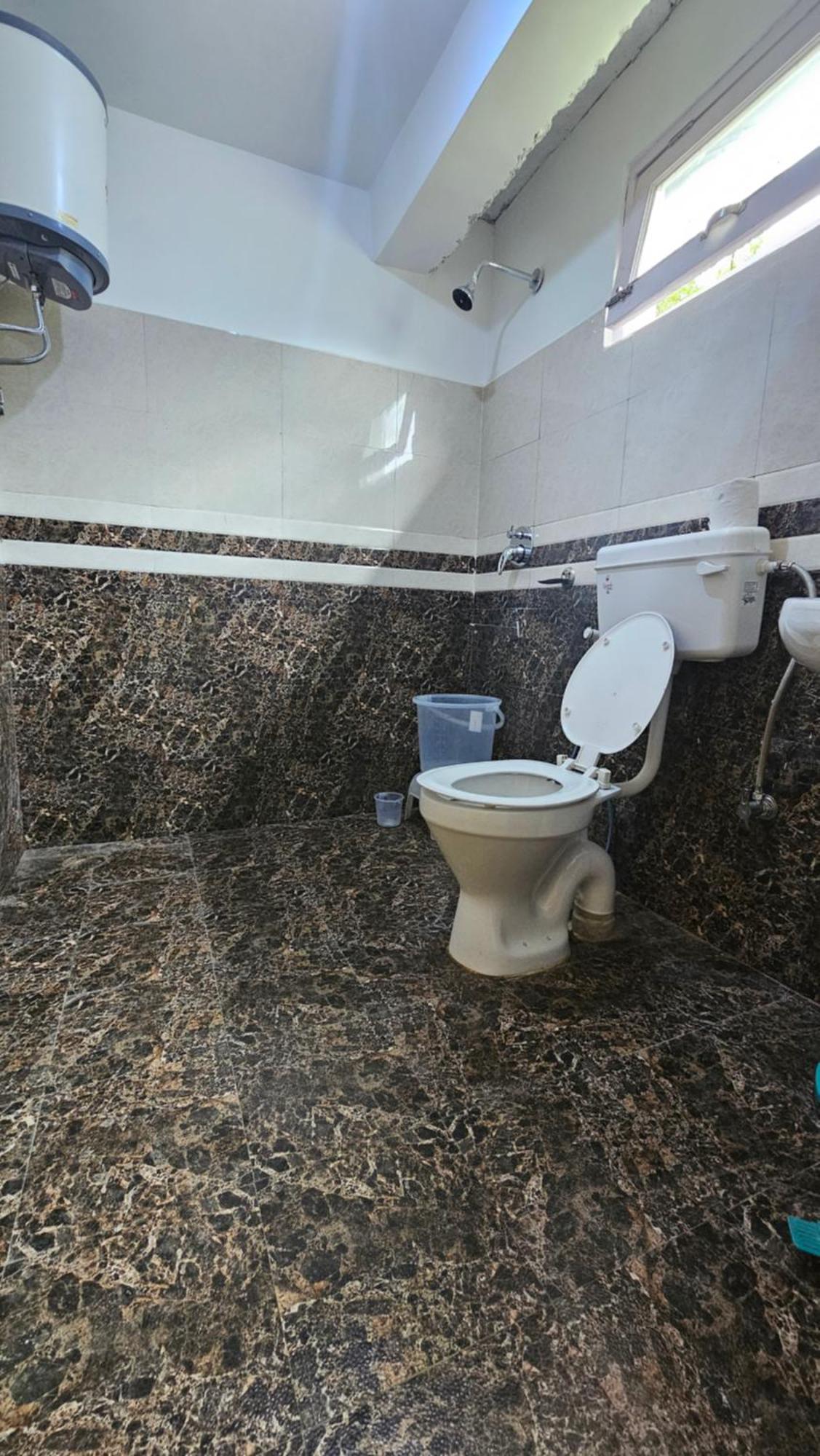 Hotel English Rose, #Personal Parking, #Petfriendly, #Garden, #Bonfire Under The Stars Manāli Екстериор снимка