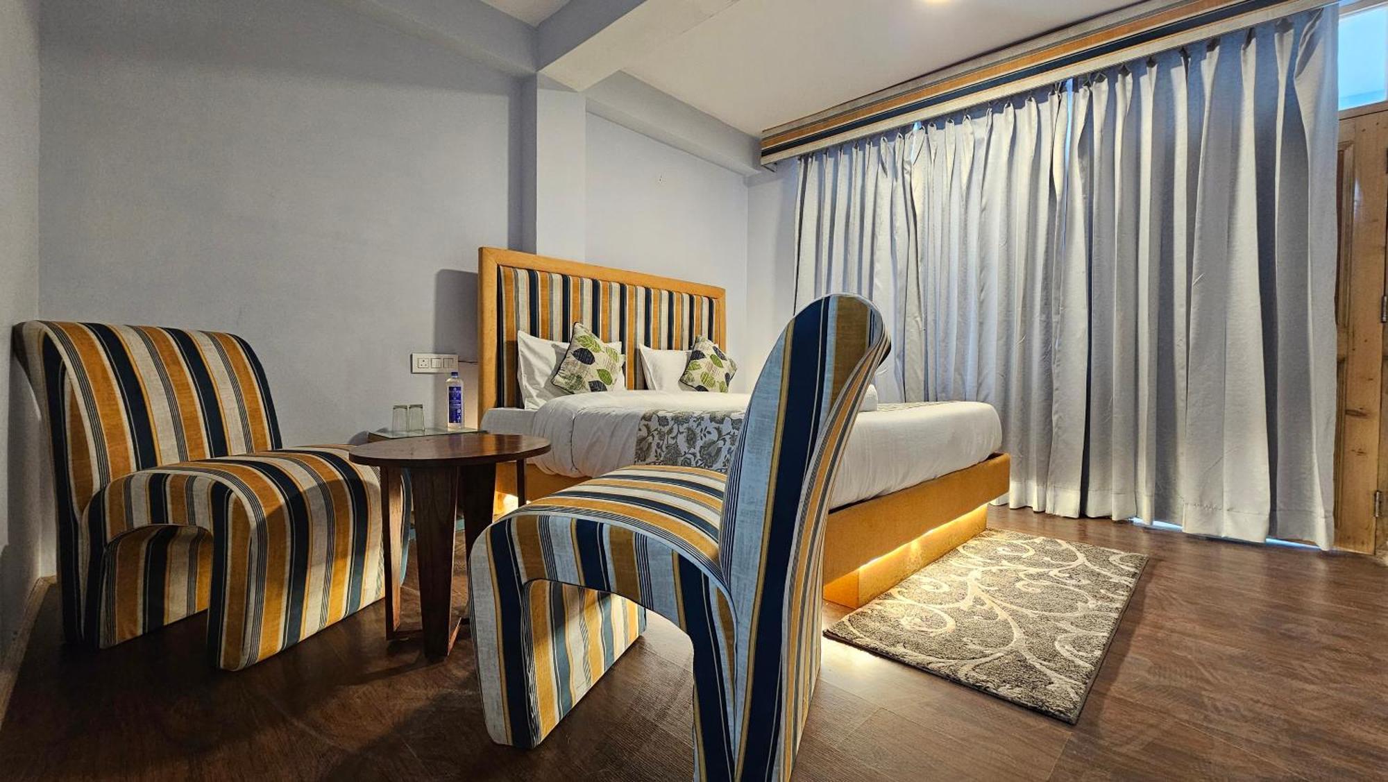 Hotel English Rose, #Personal Parking, #Petfriendly, #Garden, #Bonfire Under The Stars Manāli Екстериор снимка