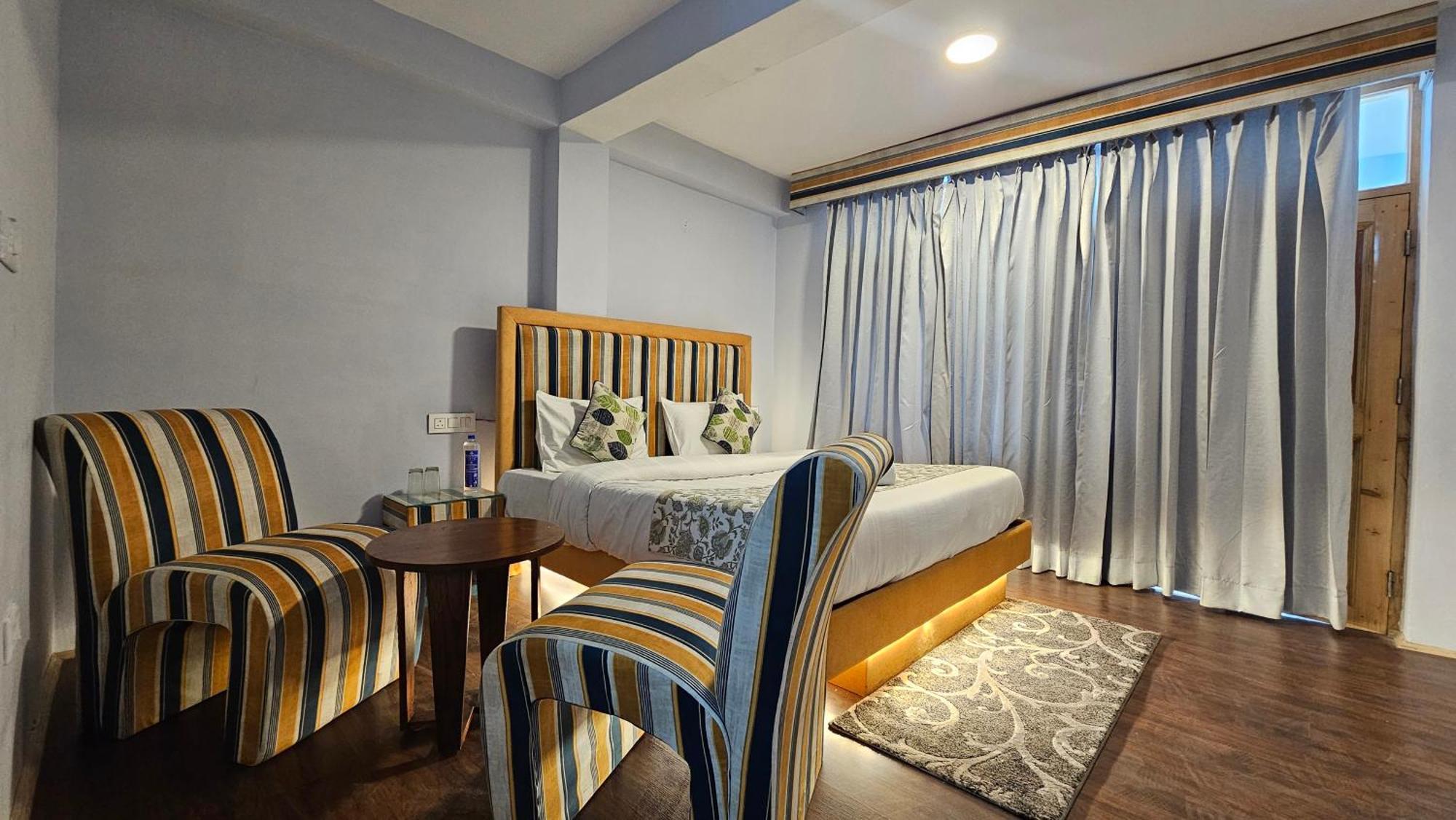 Hotel English Rose, #Personal Parking, #Petfriendly, #Garden, #Bonfire Under The Stars Manāli Екстериор снимка