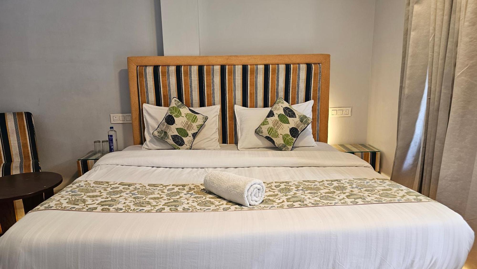Hotel English Rose, #Personal Parking, #Petfriendly, #Garden, #Bonfire Under The Stars Manāli Екстериор снимка